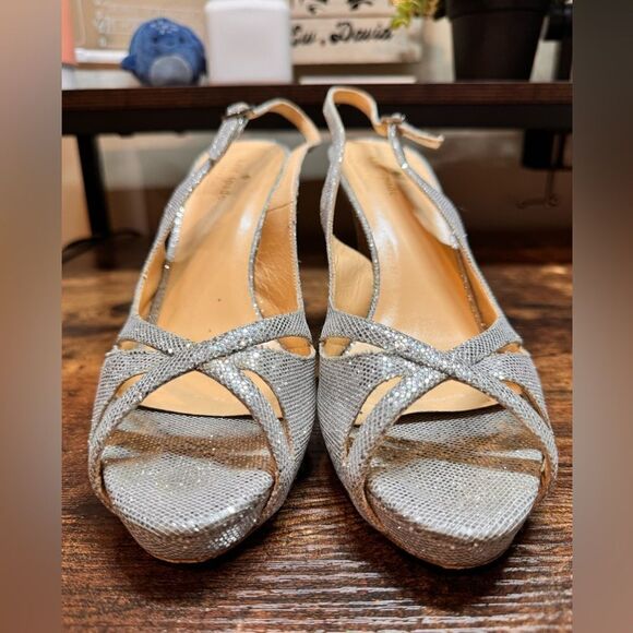 Kate Spade Strappy Silver Heels‎ Size 9 - Picture 4 of 11
